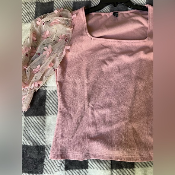 SHEIN - Flower Sleeve - Dress Shirt - Pink- Large - Picture 5 of 5